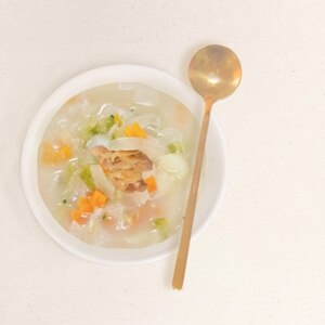 キャンプ飯♡焼き鳥缶詰deお餅入り豆乳スープ